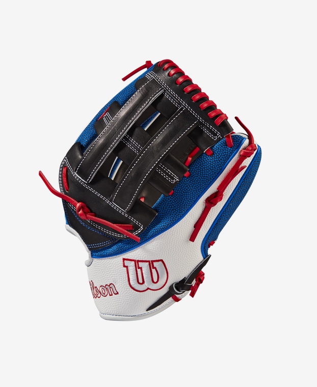 What Pros Wear: Mookie Betts' Wilson A2K Superskin MB50 Glove